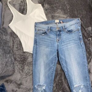 Low Rise Denim Distressed Skinny Jeans Size 7